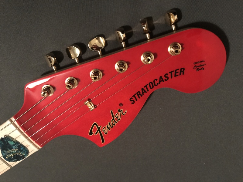 SCANDAL's Signature Fender Models - Page 2 Img_0229