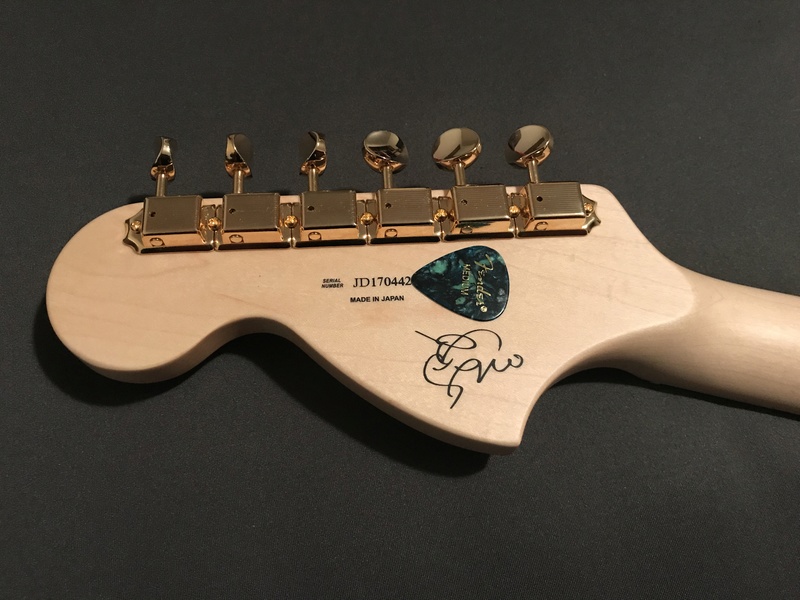 SCANDAL's Signature Fender Models - Page 2 Img_0230