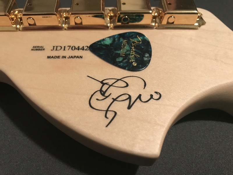 SCANDAL's Signature Fender Models - Page 2 Img_0231