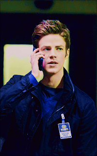 Grant Gustin  Eti110