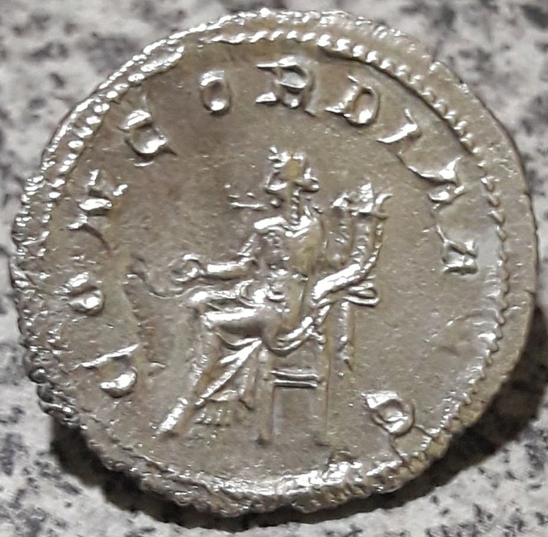 Antoniniano Gordiano III / Concordia Gordia16