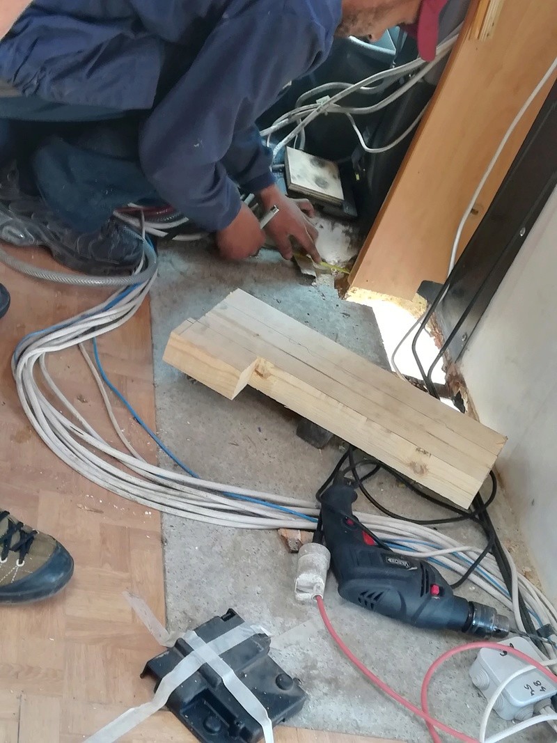 [INFOS Techniques] Réparation plancher pourri chez Trigano Agadir / Problème de pression d'eau Img_2017