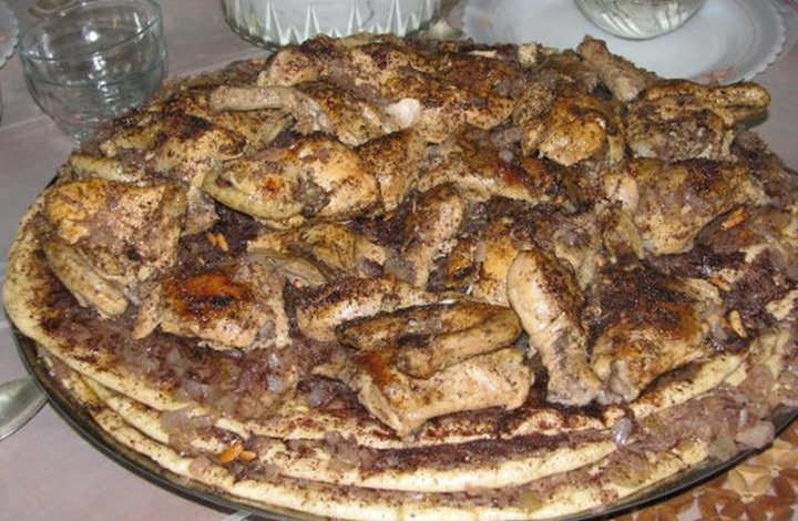10 أكلات تراثية يحتمي بها الفلسطينيون من برد الشتاء (صور)تشتهر أكلات المطبخ الفلسطيني التراثية باستخدام زيت الزيتون- أرشيفية 22017110