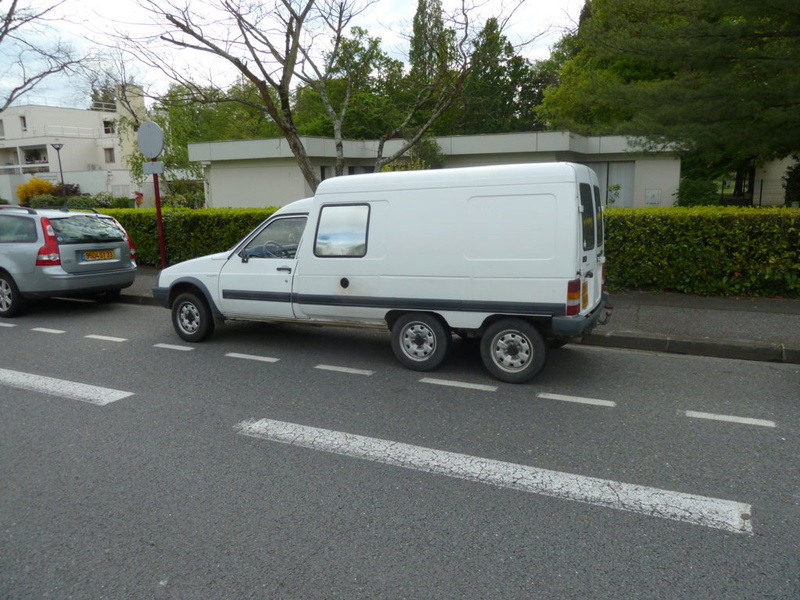 Citroën C15 Fourgon 3 essieux P1020911