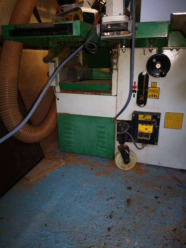 Motorisation table raboteuse SICAR Bravissima 350 - Publication sur Le Bouvet Hors série N°14 - Page 3 Img_2018