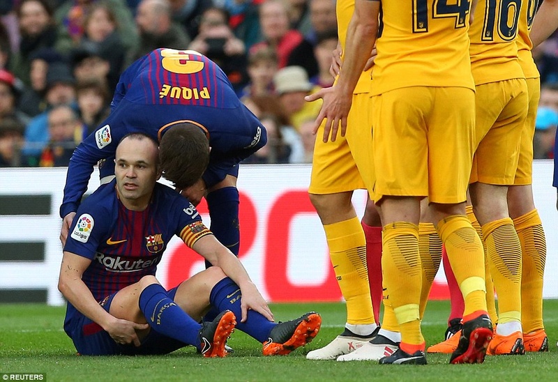 Barcelona face midfield crisis ahead of Chelsea clash with Andres Iniesta now a major doubt after hamstring injury 49d1f510