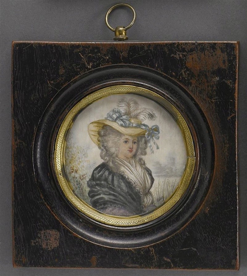 A vendre: miniatures de Marie Antoinette? - Page 6 15212110