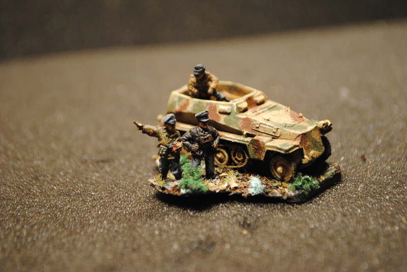 Armoured Pzgran in 15mm  A10