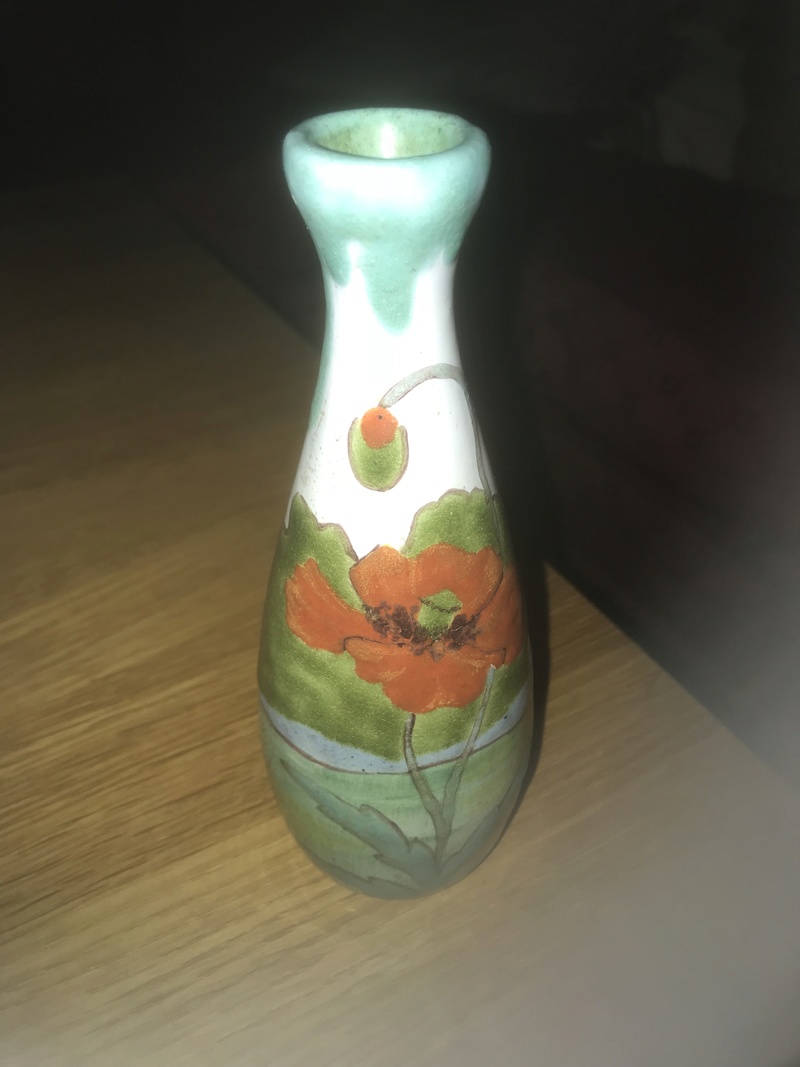 Help to ID this vase Img_0110