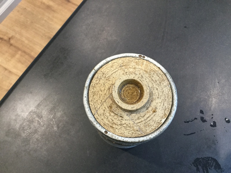 Pot and lid 68717c10