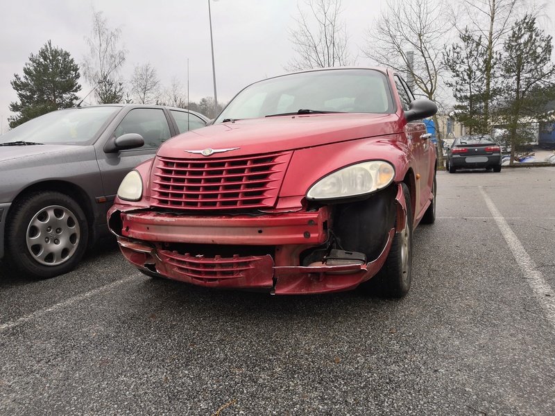 J'ai casser mon PT Cruiser, je recherche des pièces Inkedi10