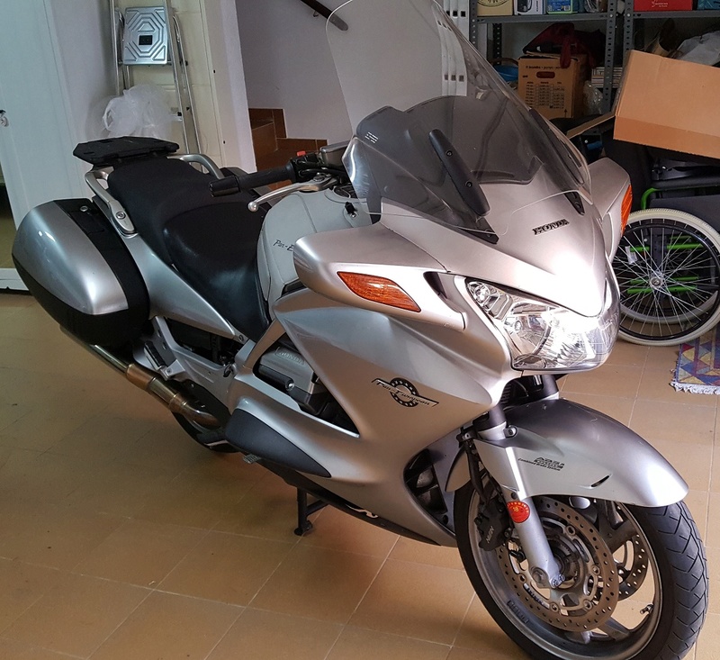 Vendo Pan European ST1300 ABS Mini110