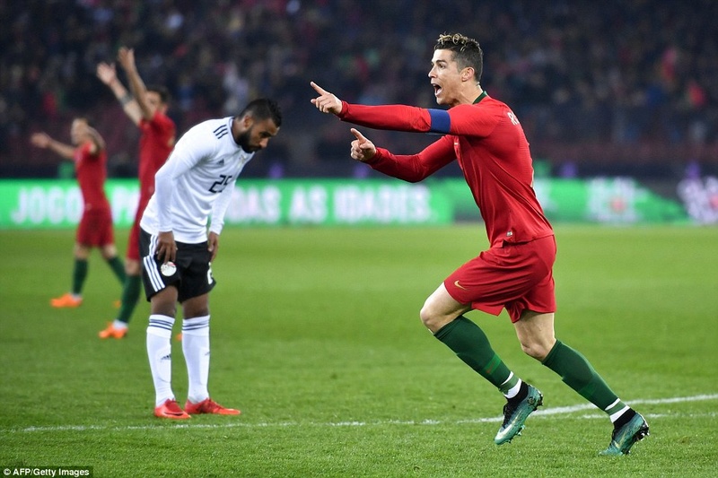 Portugal 2-1 Egypt: Cristiano Ronaldo 2-1 Mohamed Salah 4a7e1e10