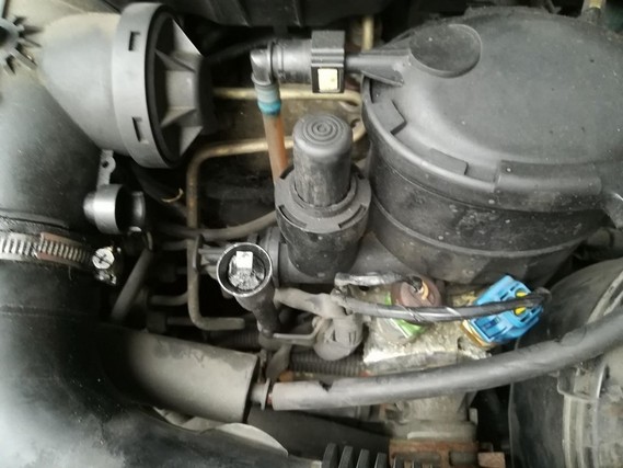 [ Peugeot 306 1.9D an 1999 ] Panne intermittente du ventilateur moteur Img-7110