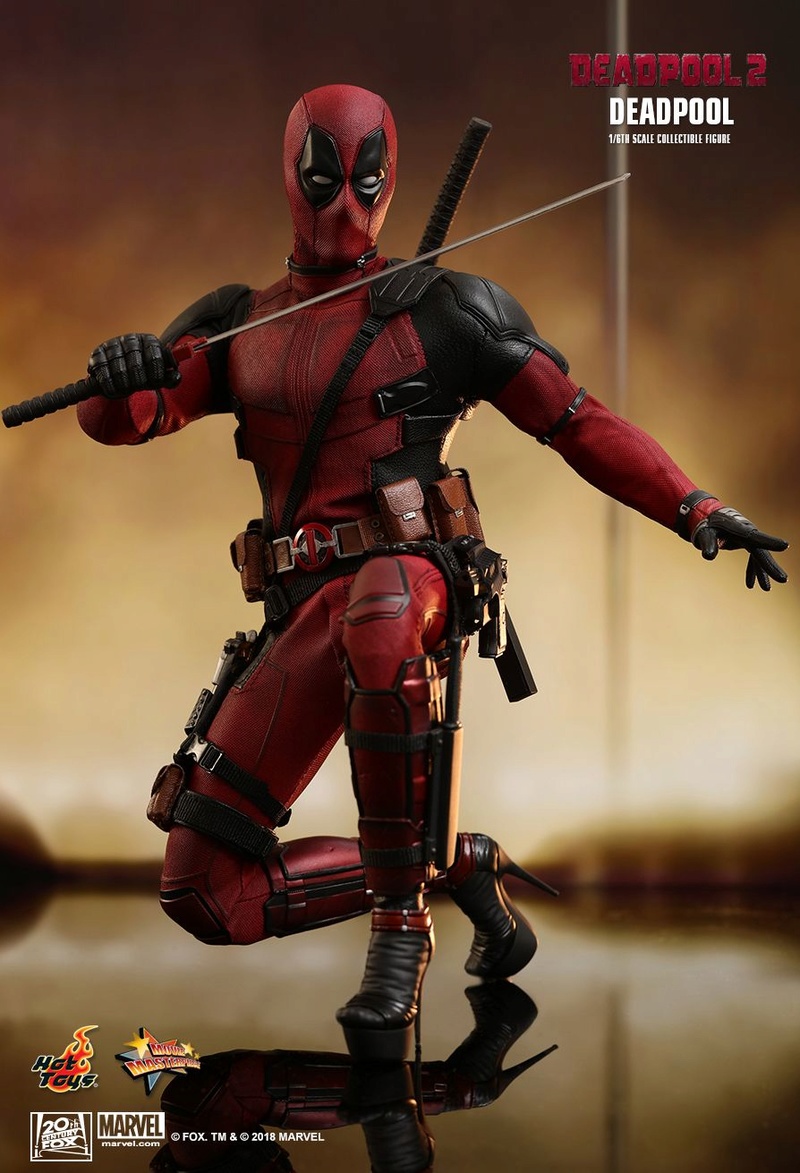 NEW PRODUCT: Hot Toys - MMS - Deadpool 2 - Deadpool 929