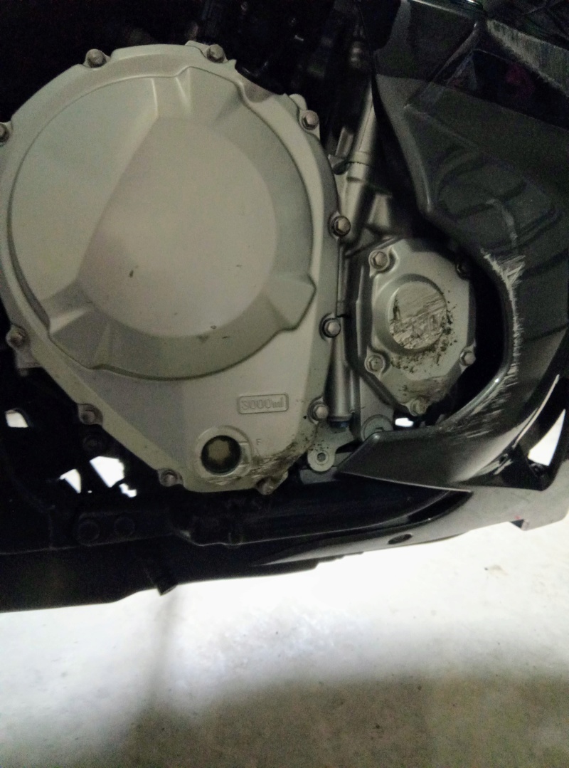 Guide to fixing scratched engine covers? P8032410