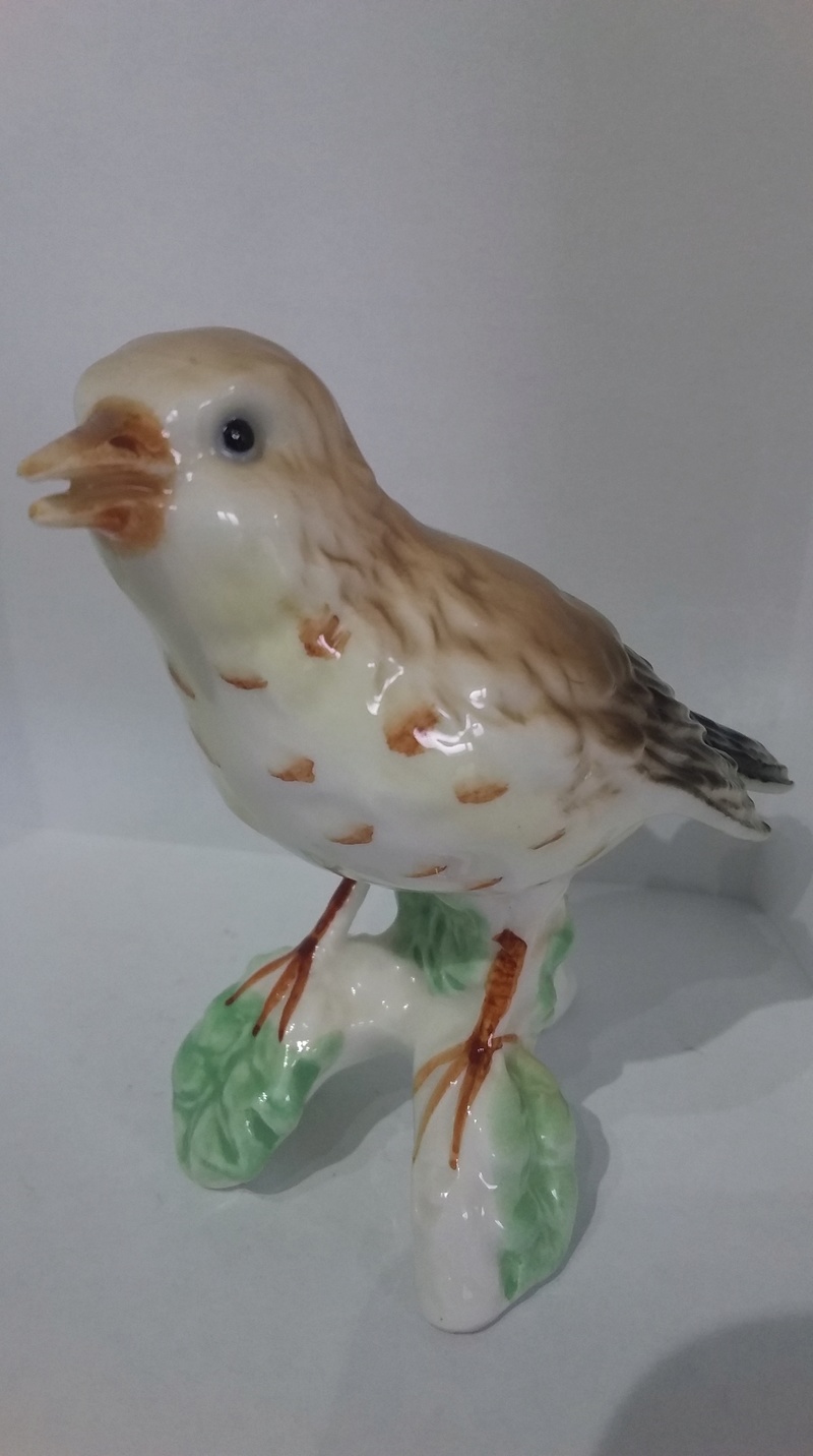 wanting ID on these bird figurines  20180419