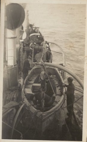 Le HMCS Agassiz (1940) Aga-1311