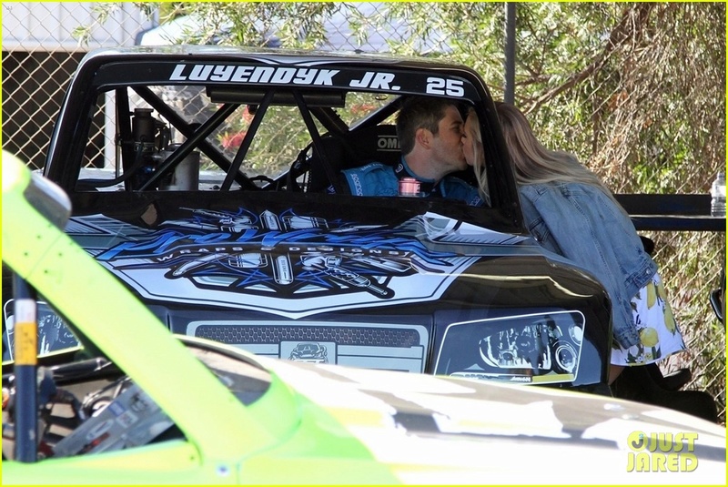Arie Jr & Lauren Luyendyk - FAN Forum - Media SM - Discussion #2 - Page 4 Arie-l15