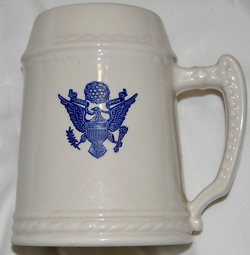 Patriotic Tankards with N logo surrounded by laurel Dsc_0111