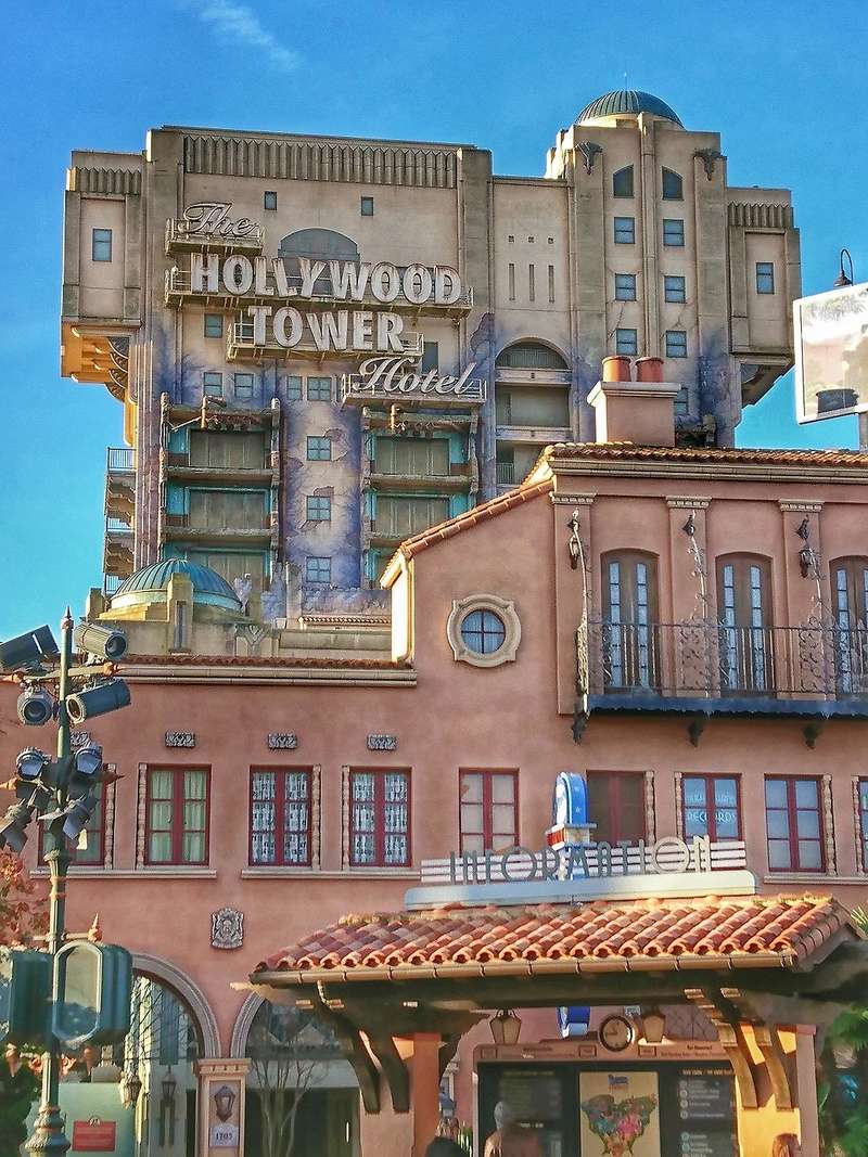 2019? - Tower of Terror -> Marvel's Guardians of the Galaxy W5nvm10