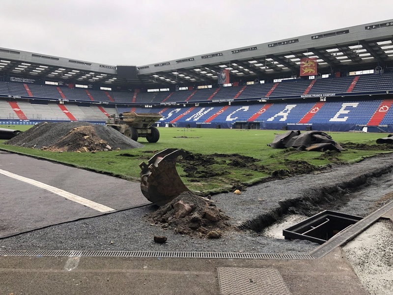 Le stade Michel d'Ornano - Page 6 Dd4ysf10