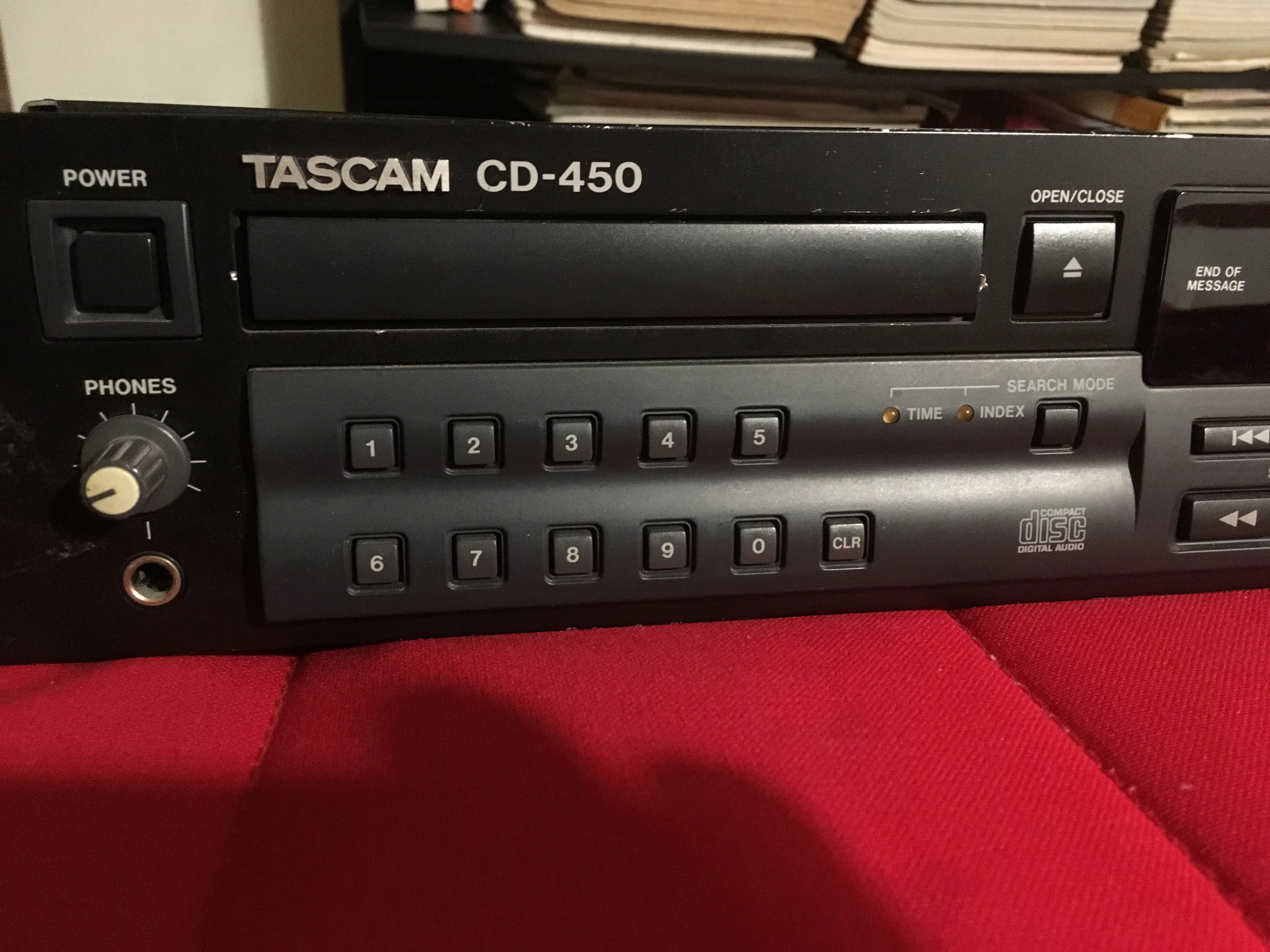 tascam 450 professional cd player Img_6210