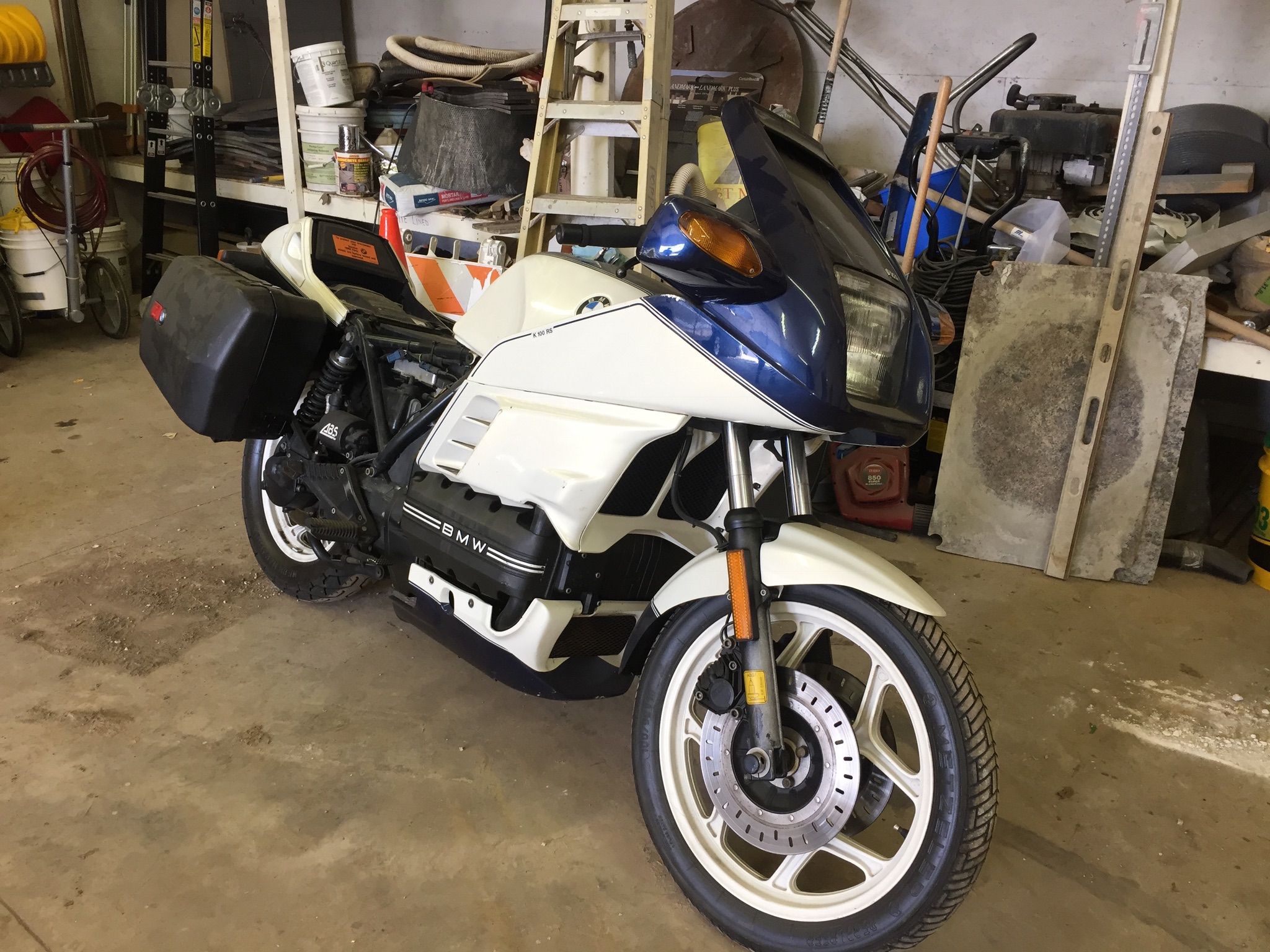 New to BMW and fixing bikes 9dc70910