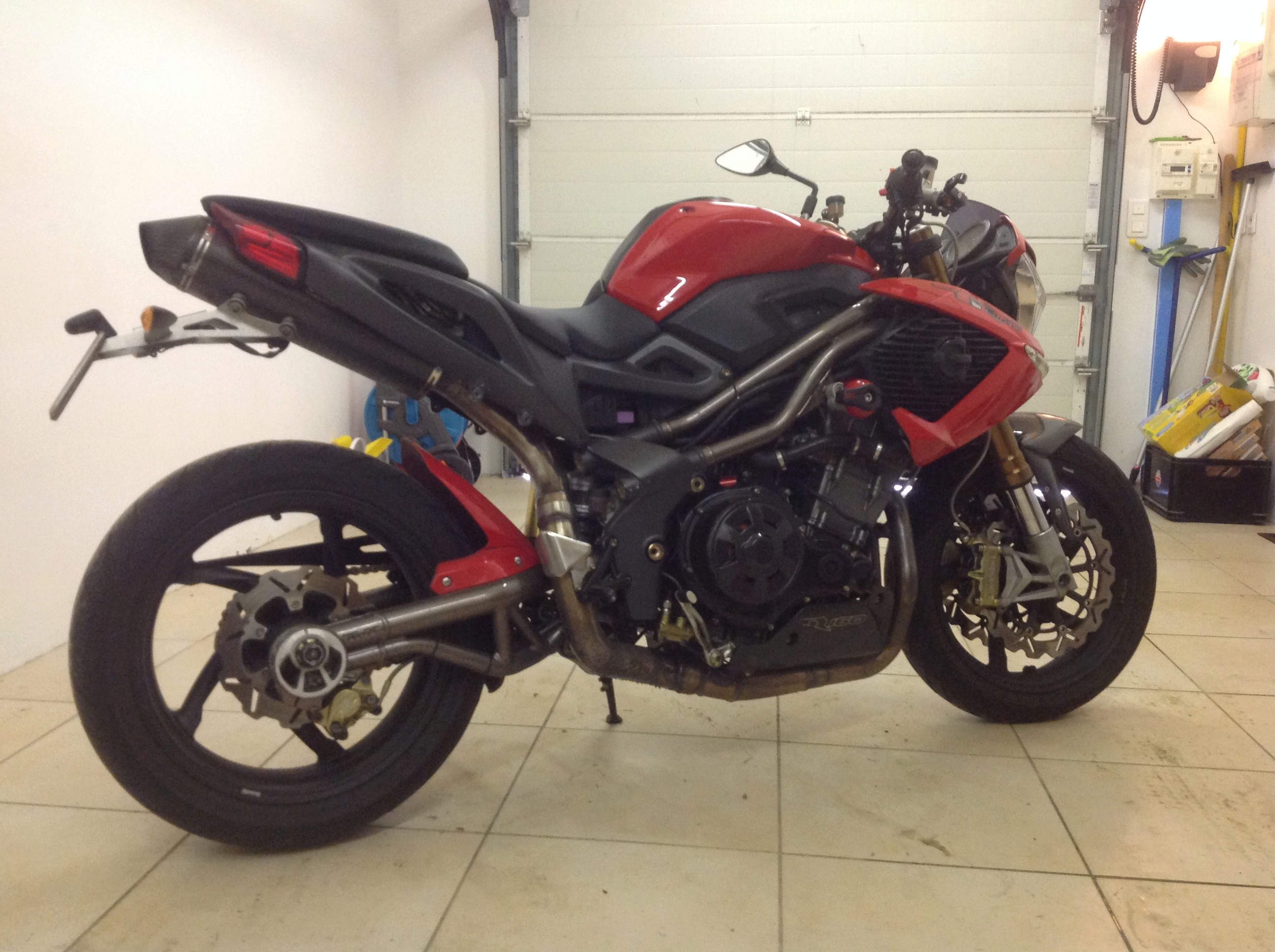 A VENDRE BENELLI TNT R160 Img_0215
