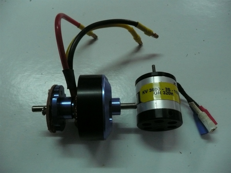 61 - 2 x MOTEURS BRUSHLESS 61-2_x10