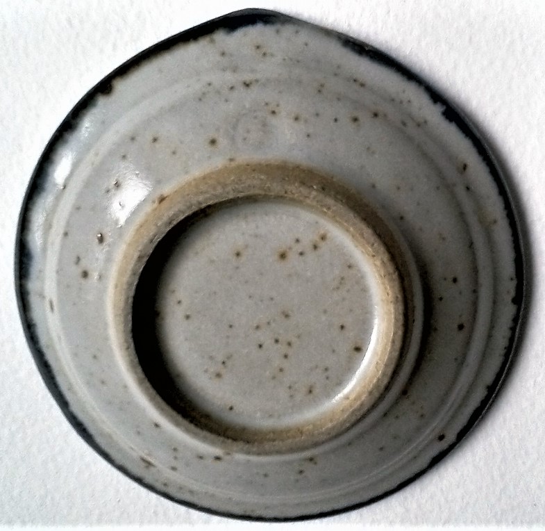 Vellow Pottery (Somerset), David Winkley Dish210