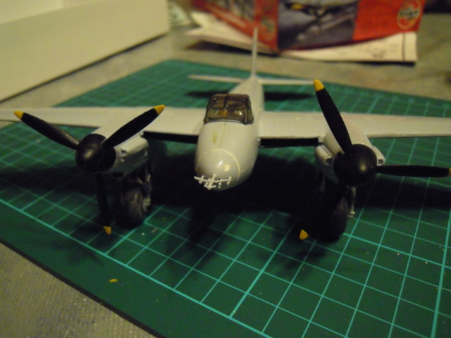 [Airfix] De Havilland Mosquito NF Mk II - FINI - Page 2 Dscn8036