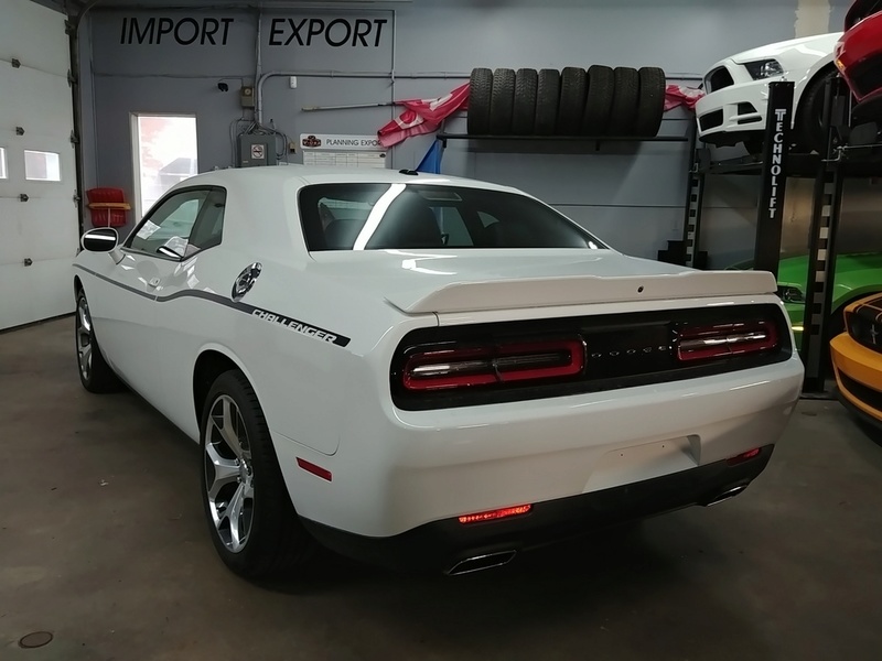 Challenger SXT Plus 2016 V510