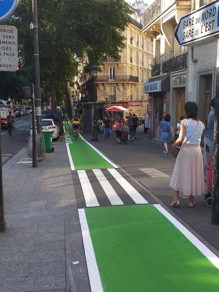باريس في زمن كورونا.... ممرات الدراجات أكثر اخضرار 10486510