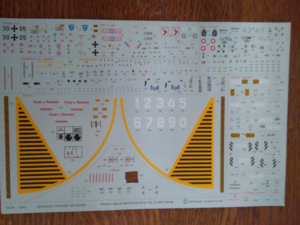 [Revell] Eurofighter Typhoon biplace (terminé) Img_2348