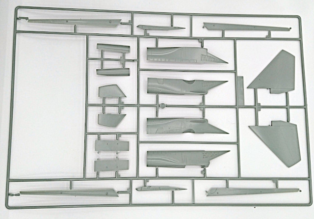 [Concours "Voler c'est mieux en double"] Sukhoi SU-30M2 - Academy - 1/48 Img_2174