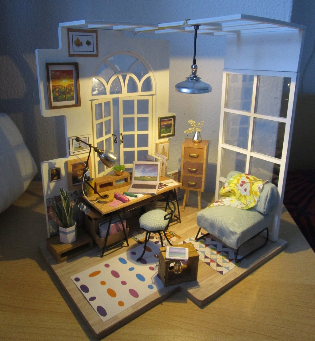 Robotime DIY miniature house - Soho room Img_5921