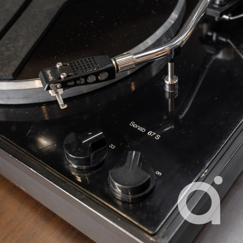 Sonab 67s Turntable Dsc01415
