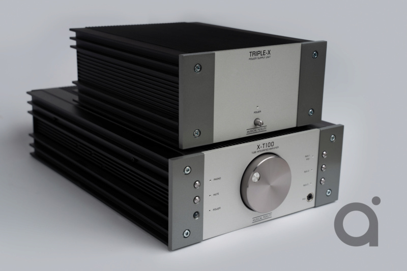 Musical Fidelity X-T100 Hybrid Integrated Amplifier + Triple X Power supply Dsc04210