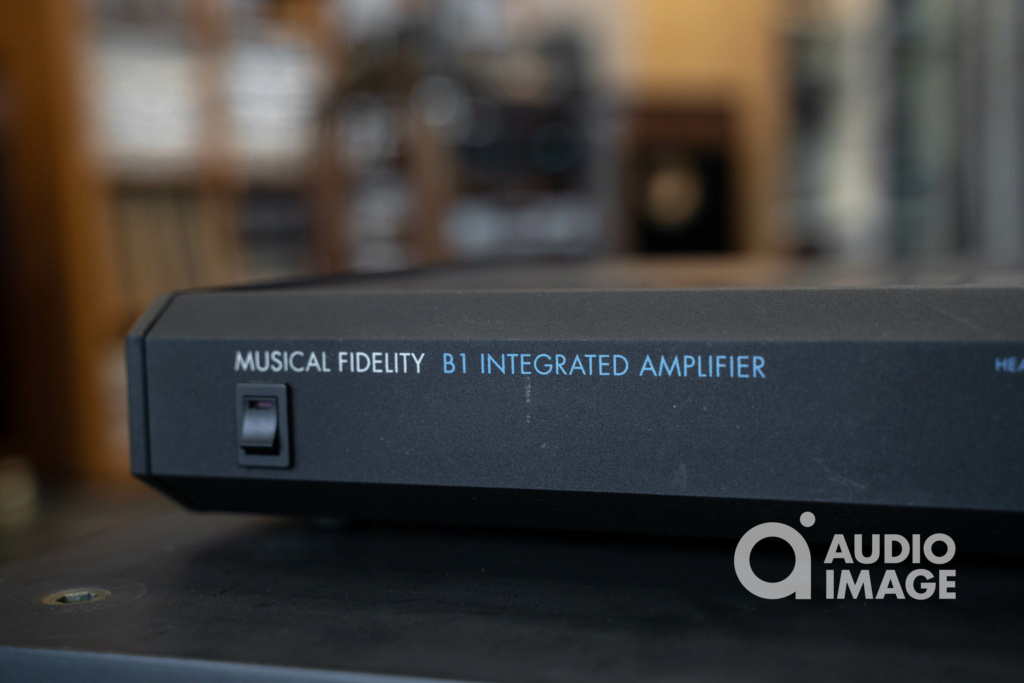 Musical Fidelity B1 Integrated Amplifier Dsc05731