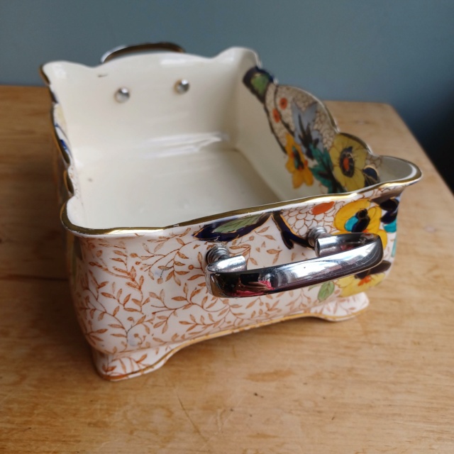 Seeking information about mystery item with Davenport backstamp! Dav_211