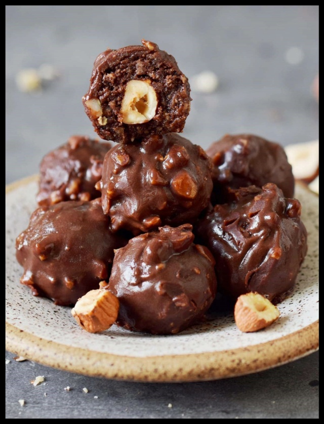 BOMBONES FERRERO ROCHER CASEROS Aaa336