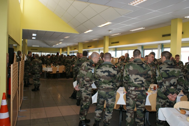 fête de la Sainte Barbe  des anciens des 12ème et 32ème  régiment d'artillerie au   28ème groupe géographique Dsc00822