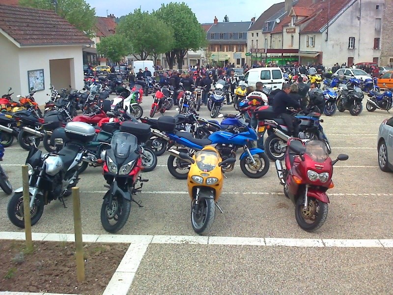 [CR] Grosse sortie moto du 25 Avril 25-04-12