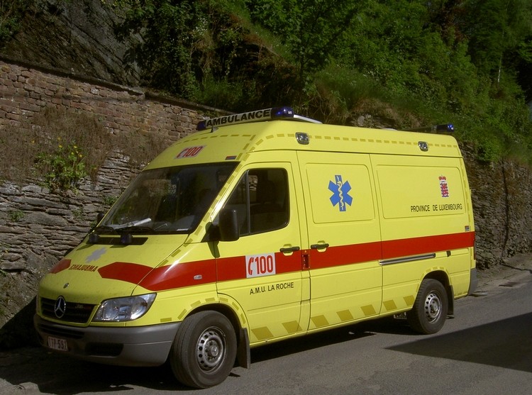 Ambulance AMU La Roche Ambupo10