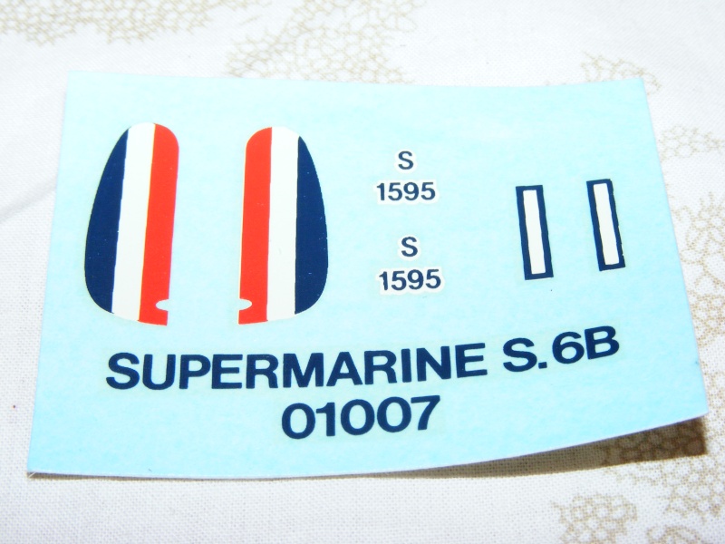 [Comparatif] Supermarine S-6B [Airfix/Frog] Dscf3327