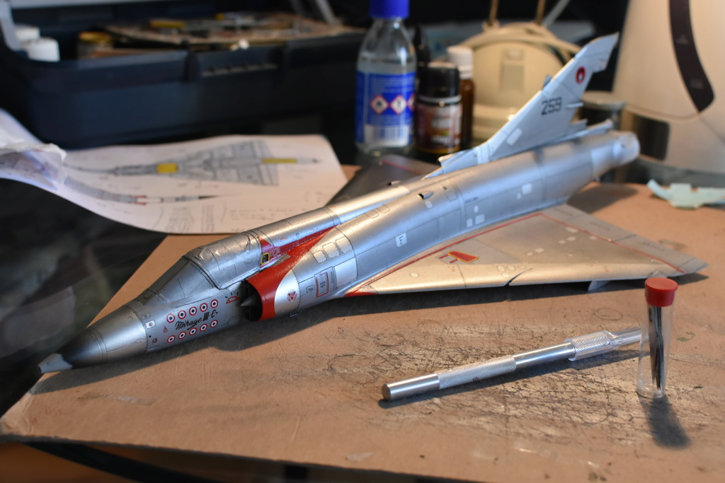 [Italeri] 1/32 - Dassault Mirage IIICJ  Dsc_5910