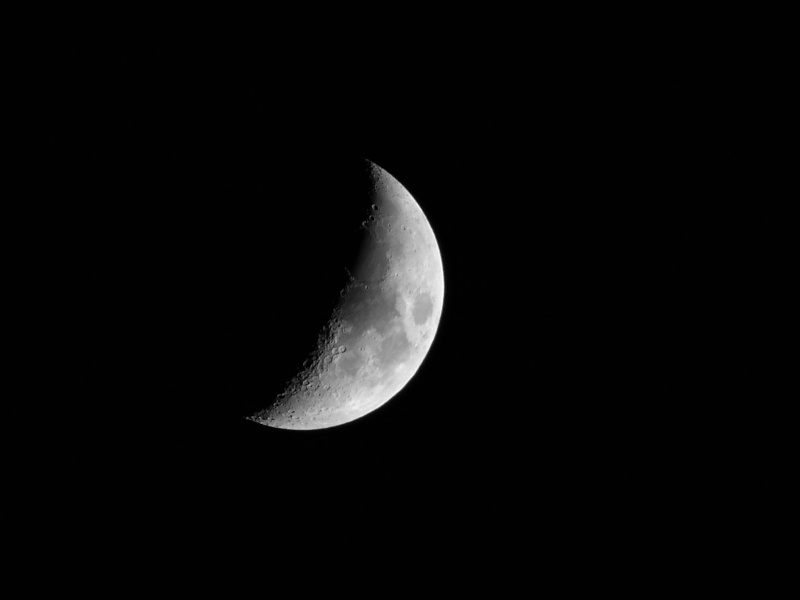 Phase d'apprentissage photo de lune... P1100110