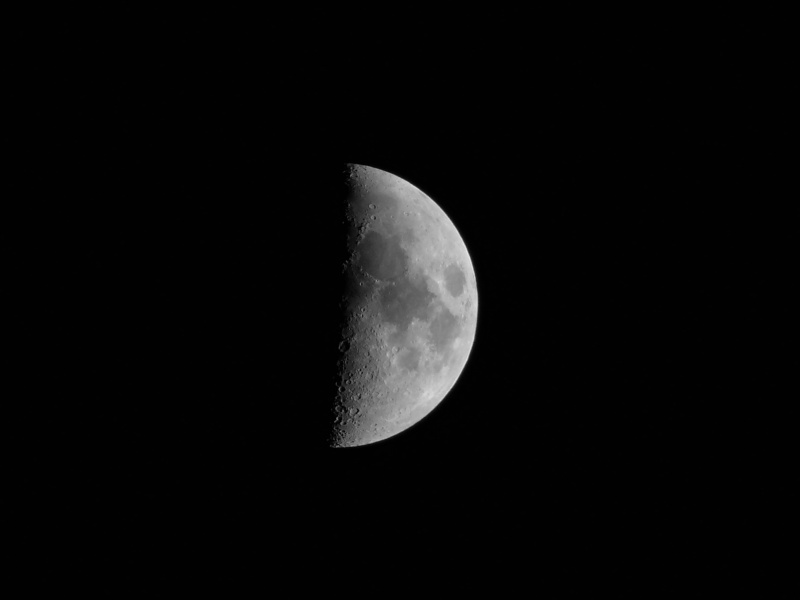 Phase d'apprentissage photo de lune... P1100114