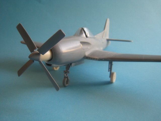 Ryan XF2R-1 Dark Shark [Czech models] 1/48 Img_3421